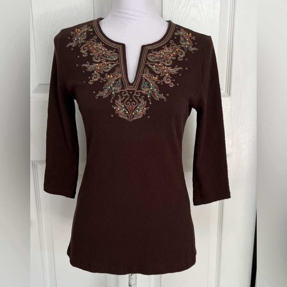 Gloria Vanderbilt NWT Long Sleeve Embellished V-Neck Top - Size Small